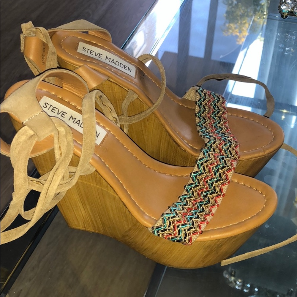 Steve Madden wedges